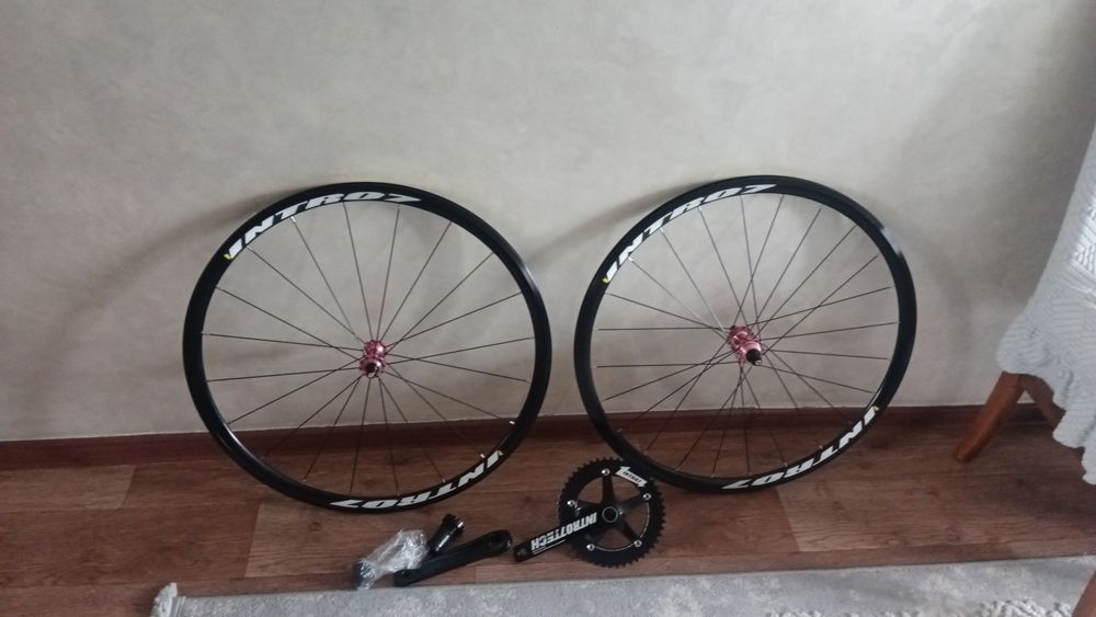 Продаю все новое фикс