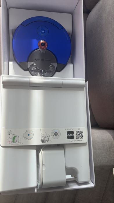 Robot aspirator Dyson 360 Heurist — nou