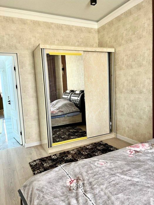 Срочно сдаётся 3ком люкс квартира на Узбекистанская!!!