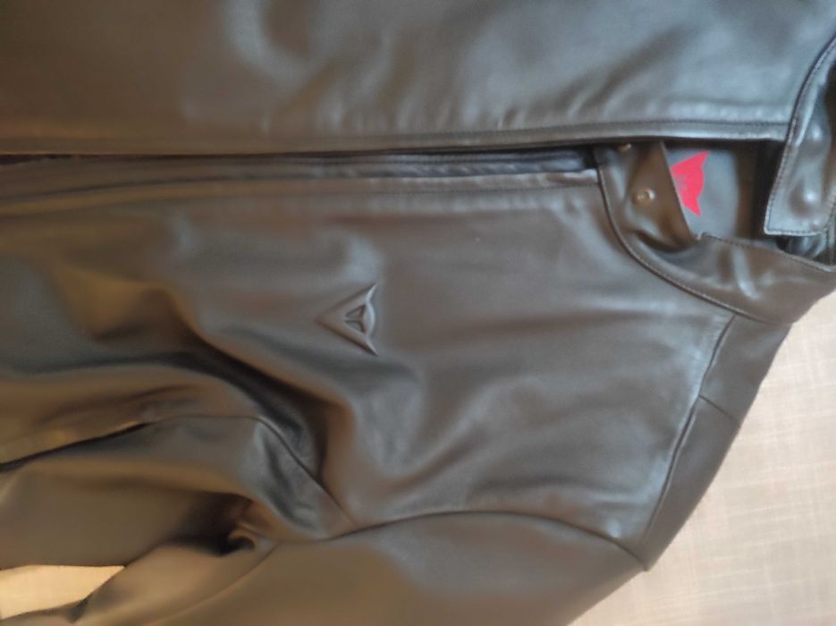 Кожено яке Dainese