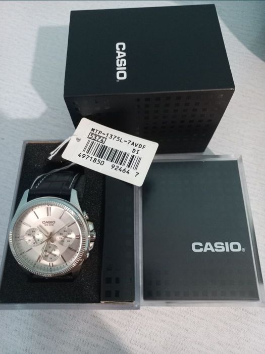 Продам часы casio mtp-1375