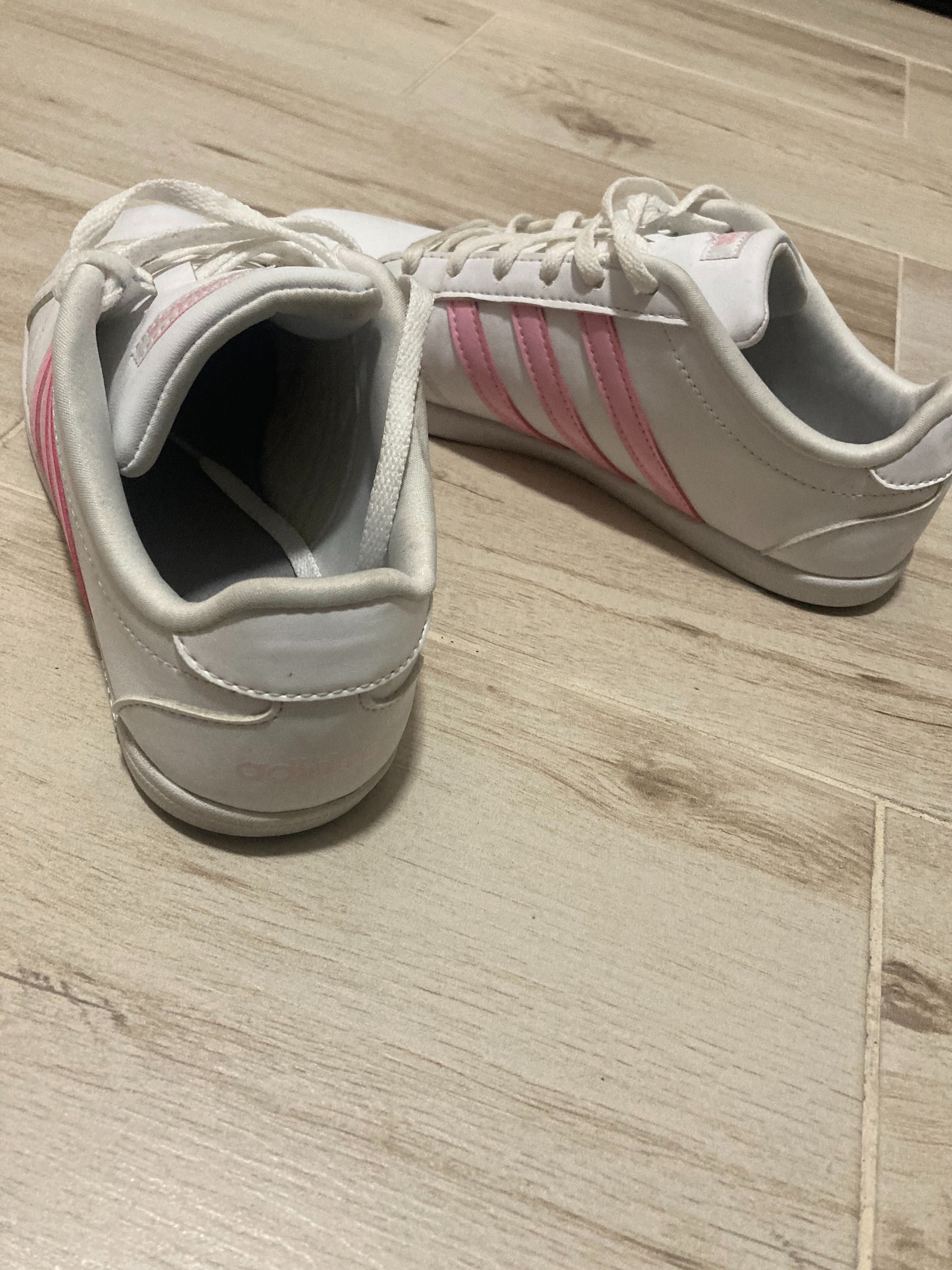 Adidas adidasi 2025 dama 39