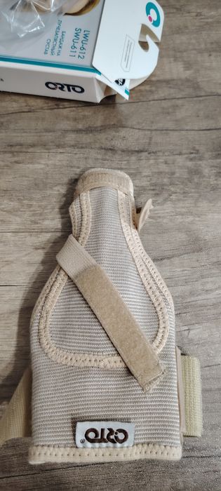 Бандаж для лучезапястного сустава