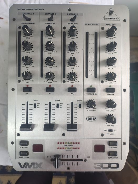 Mixer Yamaha  mg 102 c  sound craft  Allen heath behringer