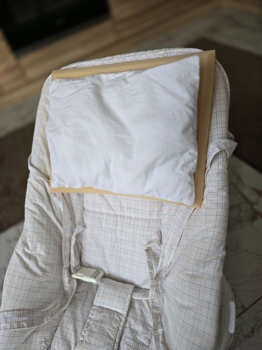 Детски шезлонг + 2 детски възглавнички