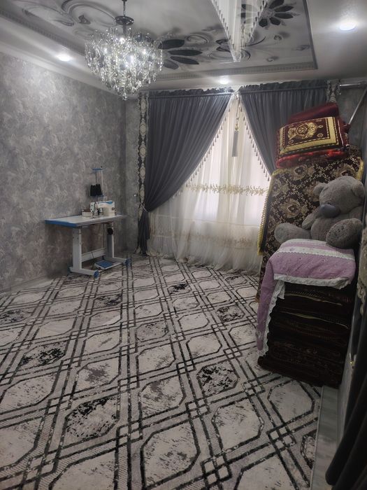 Uy sotiladi 2 xona 65kv.