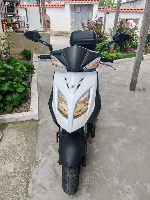 Скутер Kymco Dj50s 50сс