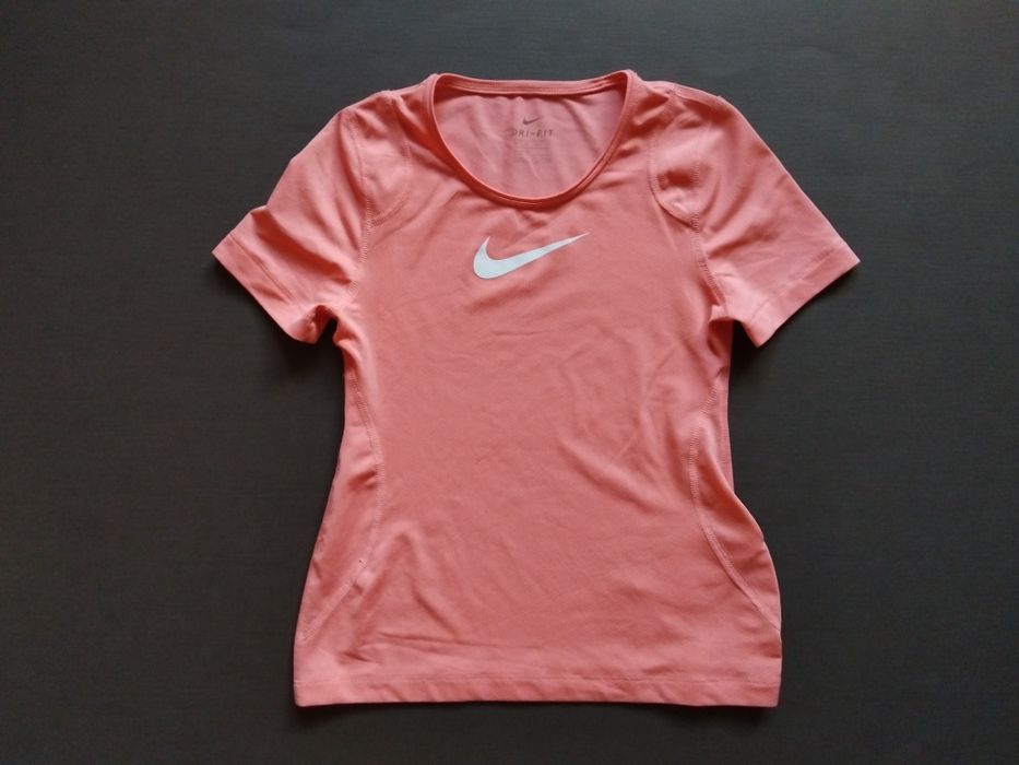 Nike -122-128 детска тениска