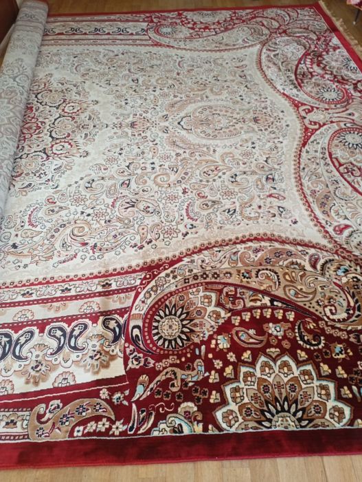 Продам  отличный ковёр 4*5