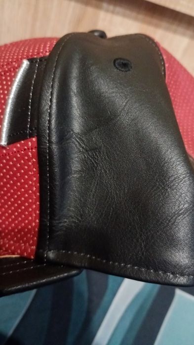 Мъжки лятни шапки Дедпул/Deadpool и метална табела