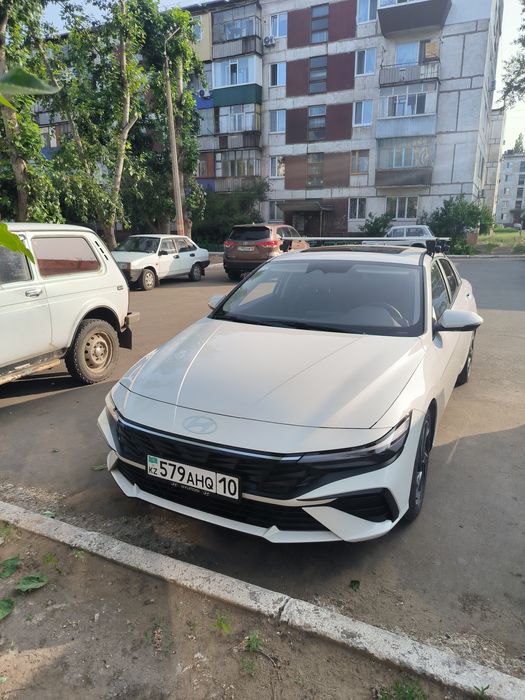 Продам машину Хендай элантра