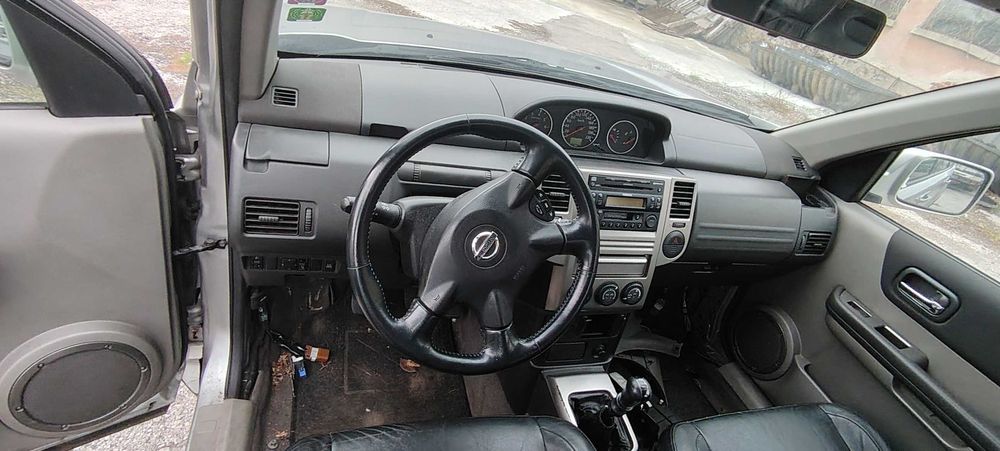 Nissan X-Trail 2,2 ТД , Нисан Х Трейл на части! Април 2006