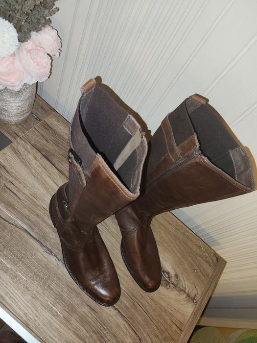 Cizme elegante din piele naturala