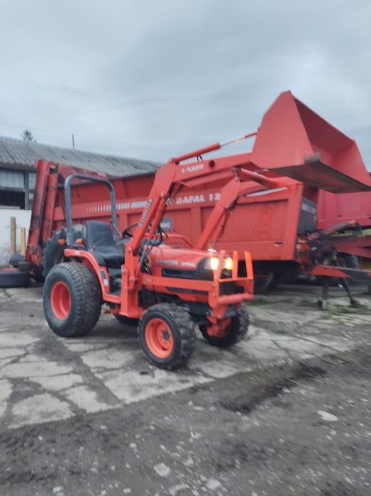 Tractor KUBOTA   B7610