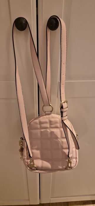 Rucsac mic Guess