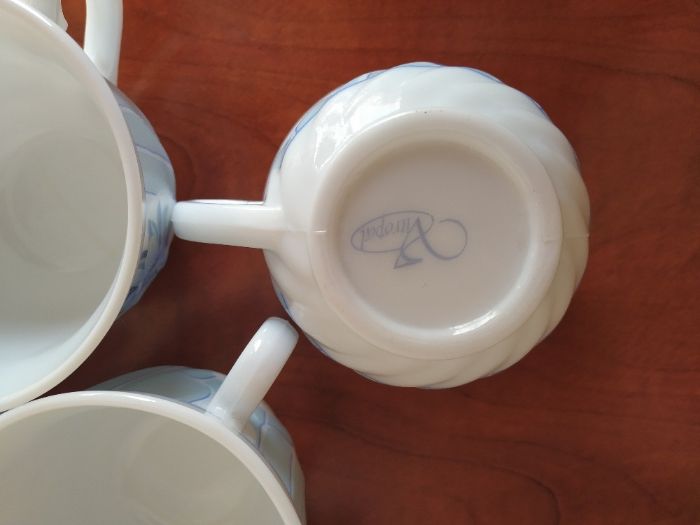 Чашки чайные 12 штук