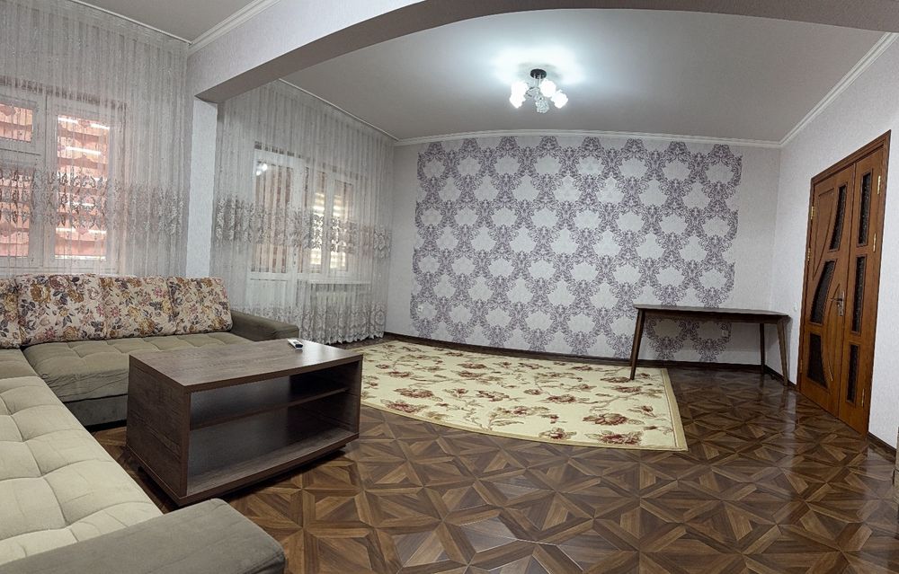 Продается 5 комнатная квартира массив куйлюк 5 базарчик (RV)