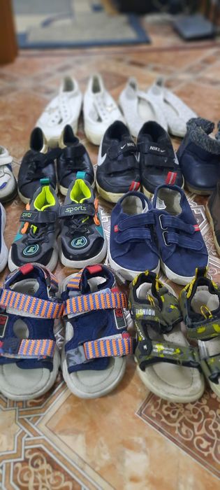 Детская обувь 2000т