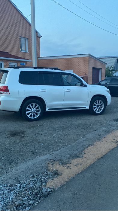 Диски на крузак 275/55R20