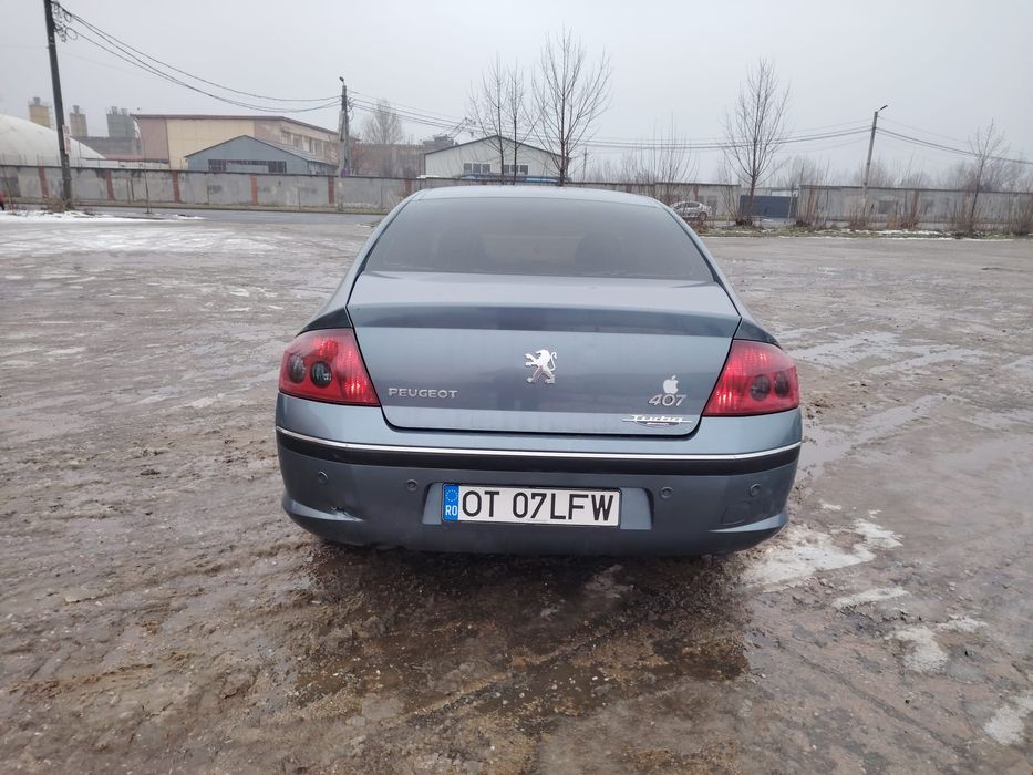 Vând Peugeot 407