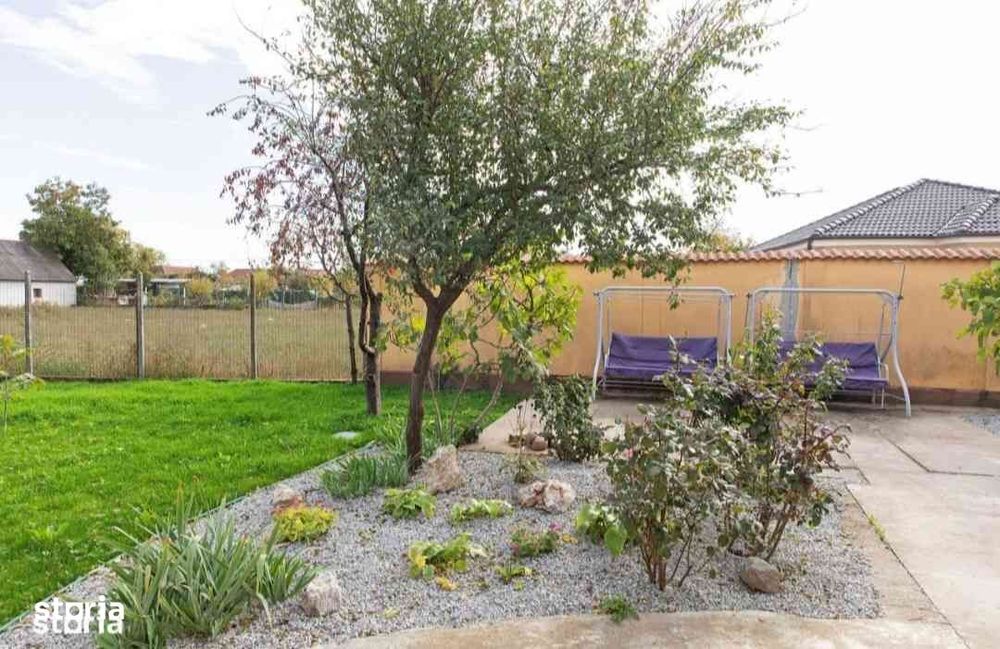 Vilă  Parter+ Mansardă Santandrei mobilată utilată