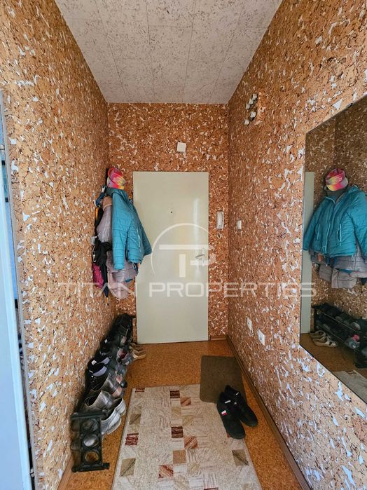 Продава се Тристаен апартамент в Пловдив, Изгрев - 64 кв.м за 1250 €/кв.м - Снимка #5