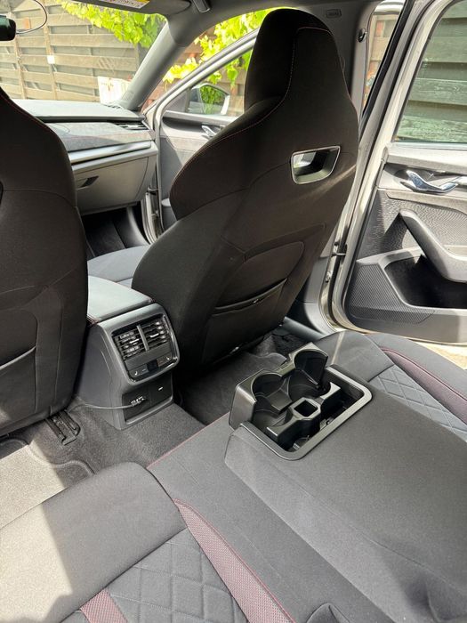 Skoda Octavia Skoda Octavia VRS Plug In Hybrid 245CP, Mod pur electric, Garanție Bat