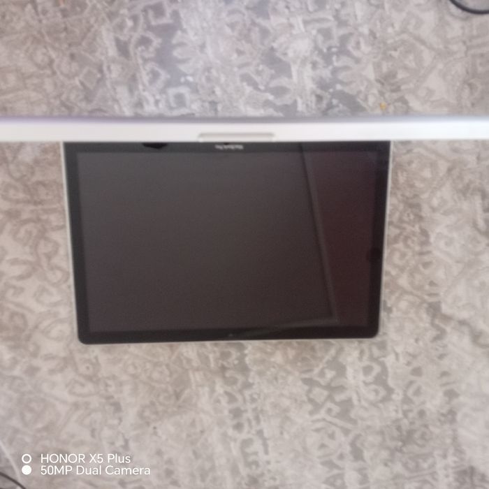 Macbook pro aybo yoq