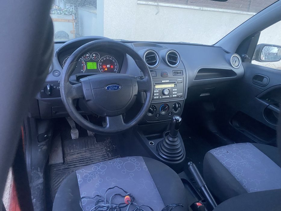 Dezmembrez ford fiesta mk5 2003-2008 1.4tdci