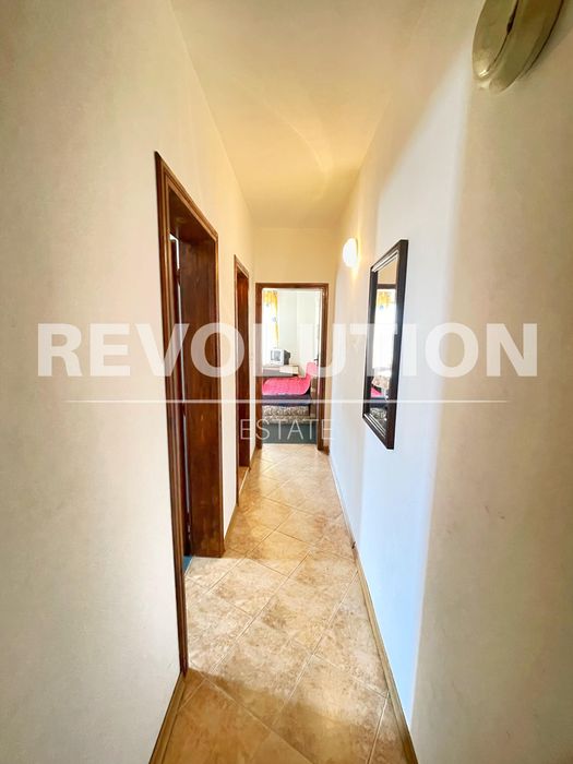 Дава се под наем Двустаен апартамент в к.к. Св.Св. Константин и Елена - 50 кв.м за 400 € - Снимка #4