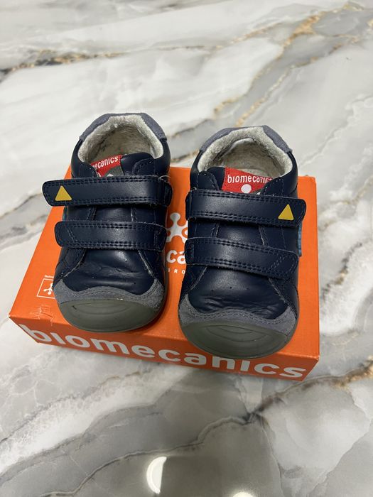 Biomecanics copii piele naturala