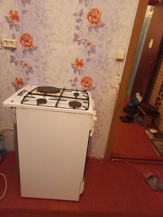 Продам газо-электроплиту