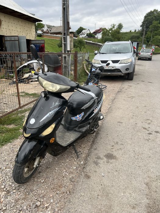 Scuter 80cc4t perfect funcțional