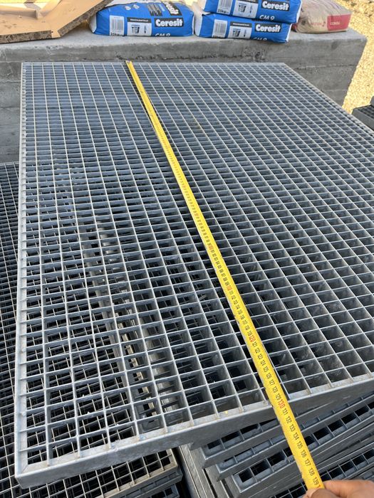 Gretare zincate  trepte zincate