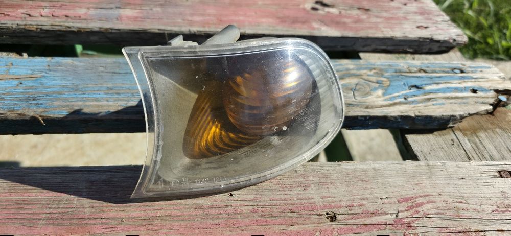 Semnal semnalizare stanga bmw e46 compact 316ti 318ti 320td dezmembrez