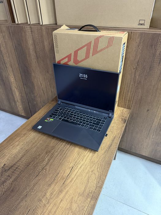 Asus rog strix g16