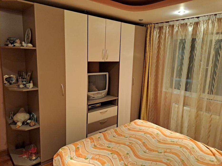 Vând apartament cu 2camere