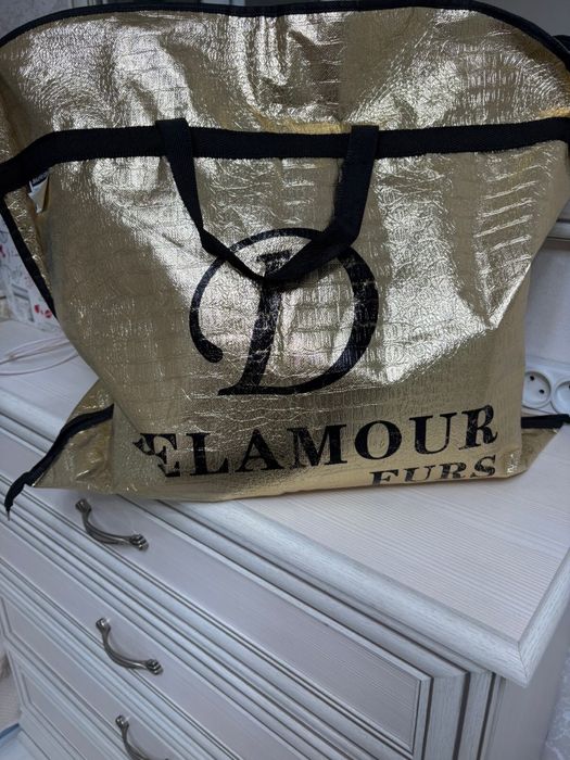 Дубайский демесезонный пальто