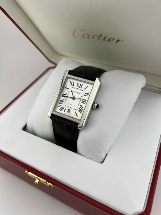 Наручные часы Cartier Tank