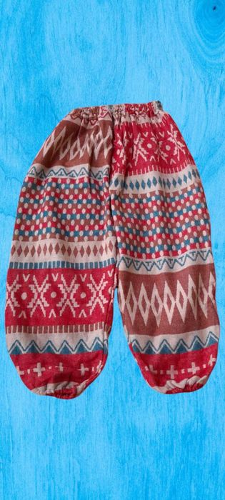 Pantaloni baggy in stil hippie din lanita cu modele boho