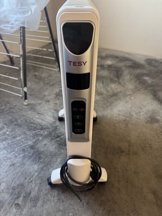 De vanzare 2 calorifere electrice