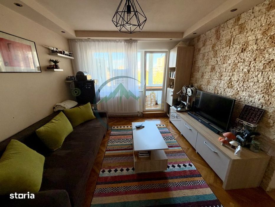 Apartament 2 camere, Astra, Etaj intermediar, loc parcare