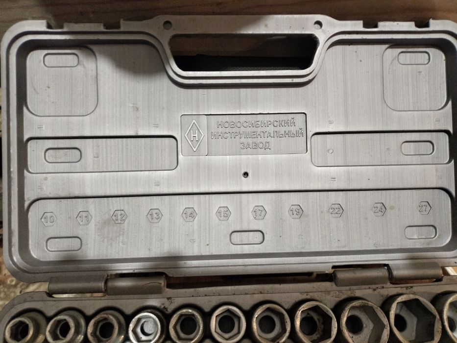 Продам набор головок