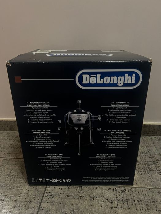 Кафемашина DeLonghi EC221.B