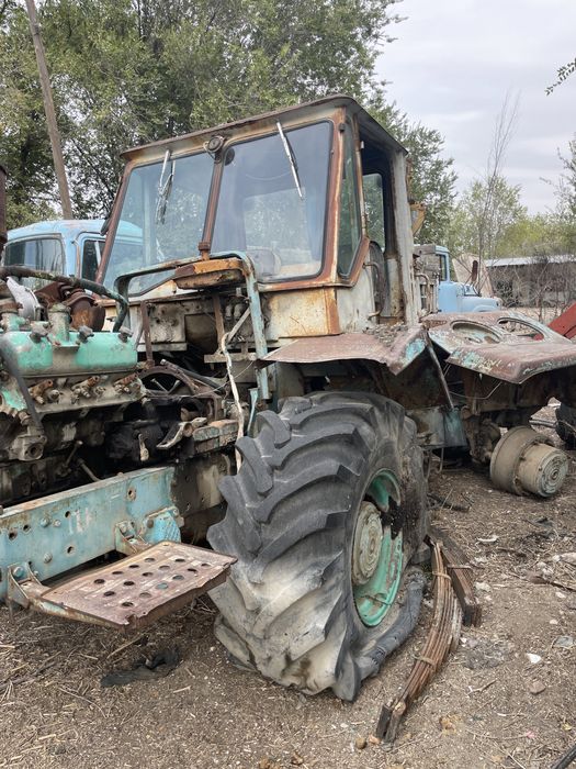 Продоется Трактор Т-150