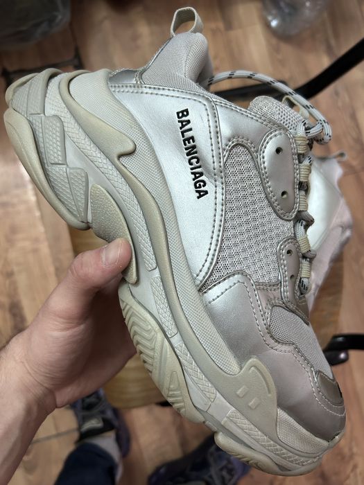 Balenciaga Triple S adidași
