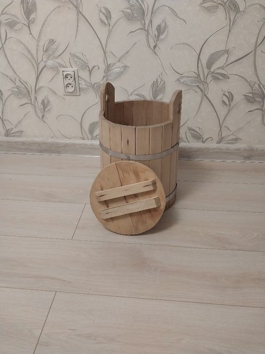 Деревянная кадка