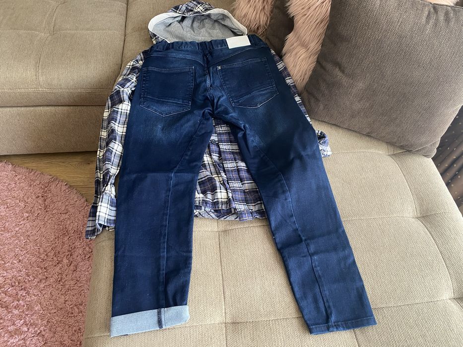 Лот Дънки и риза