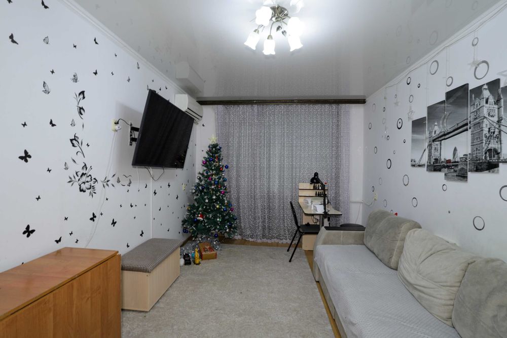 Продаётся 2-комнатная квартира р-н КЖБИ