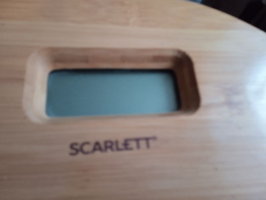 Весы напольные SCARLETT